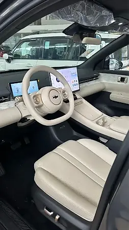 Chevrolet Captiva EV - Imagem 9