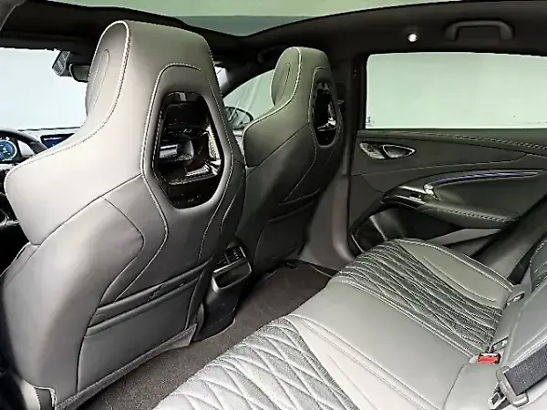 BYD Seal - Imagem 12