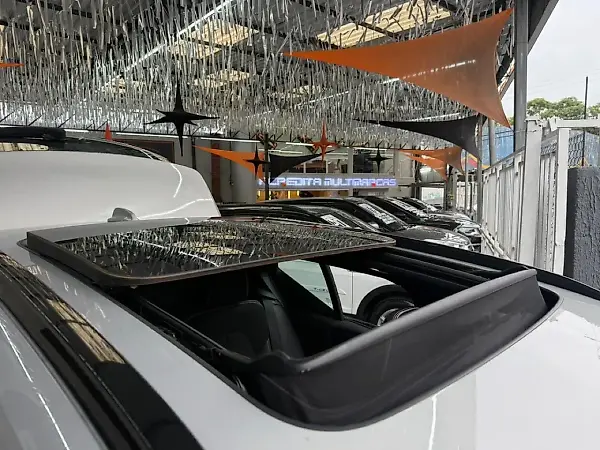 Volvo XC40 Recharge - Imagem 11