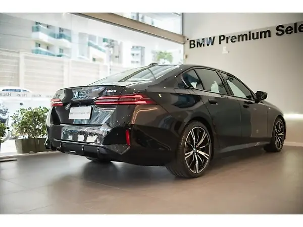 BMW I5 M60 - Imagem 5