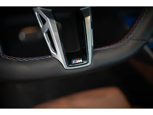 BMW I5 M60 - Imagem 10
