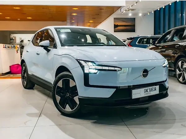 Volvo EX30 - Imagem 1