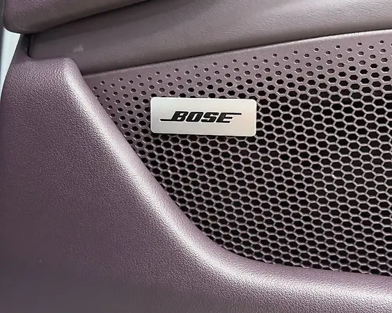 Porsche Taycan - Imagem 15