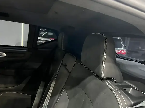 Volvo XC40 Recharge - Imagem 3