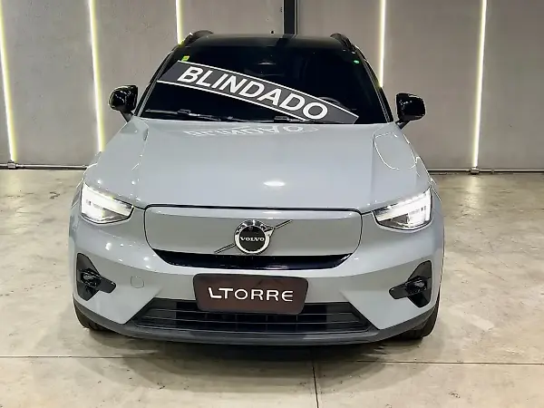 Volvo XC40 Recharge - Imagem 5
