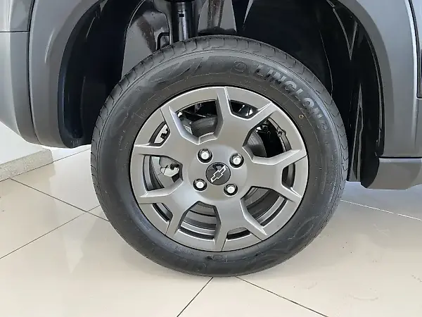 Chevrolet Spark Euv - Imagem 14