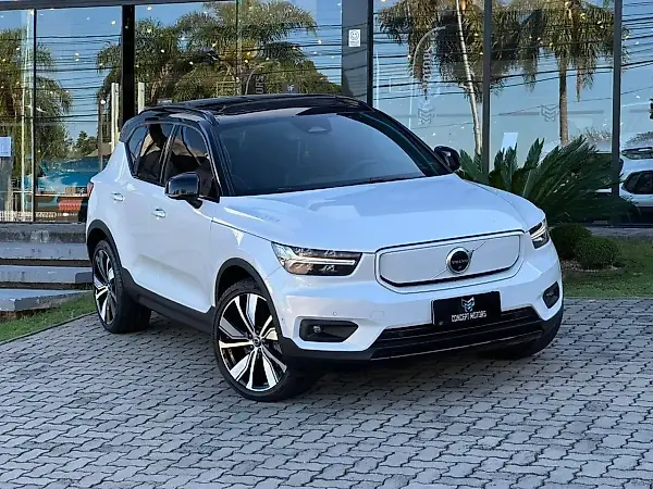 Volvo XC40 Recharge - Imagem 1