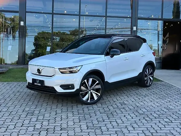 Volvo XC40 Recharge - Imagem 4