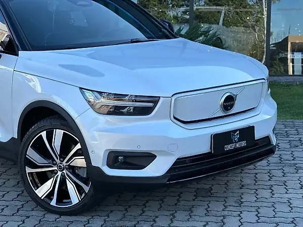 Volvo XC40 Recharge - Imagem 5