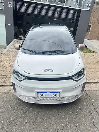 JAC E-JS1 - Imagem 1