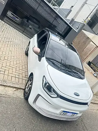 JAC E-JS1 - Imagem 3
