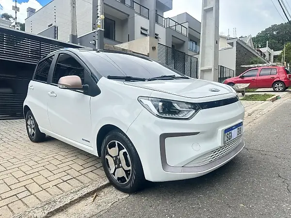 JAC E-JS1 - Imagem 10