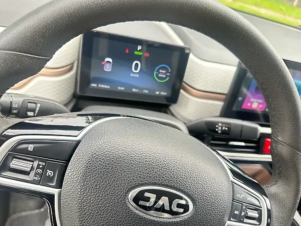 JAC E-JS1 - Imagem 20