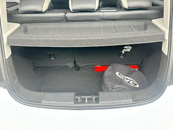 JAC E-JS1 - Imagem 19
