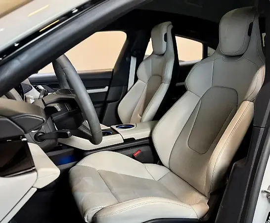 Porsche Taycan - Imagem 5