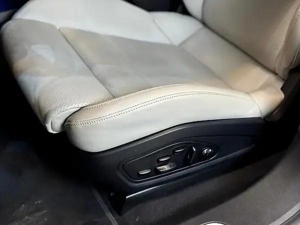 Porsche Taycan - Imagem 9