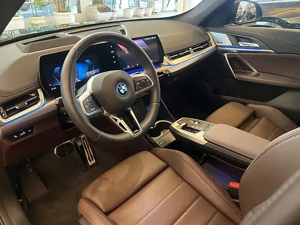 BMW IX1 - Imagem 7