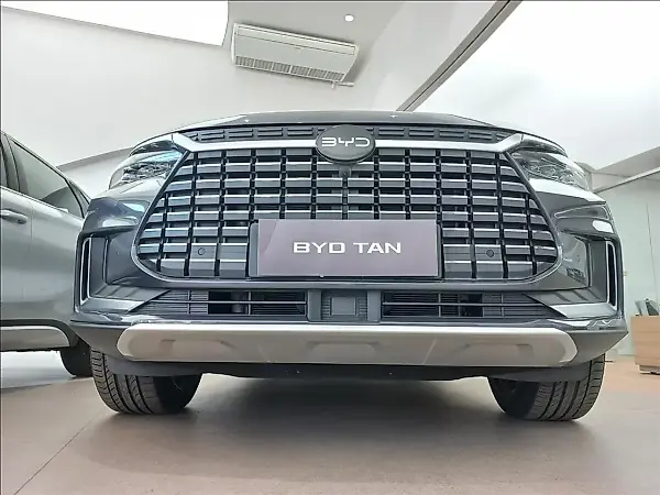 BYD Tang - Imagem 5