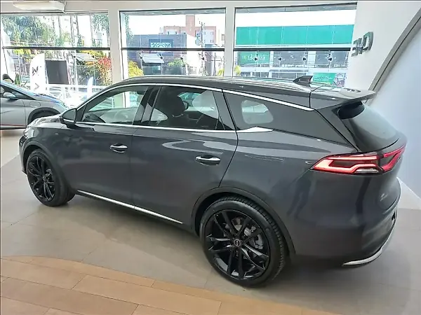 BYD Tang - Imagem 12