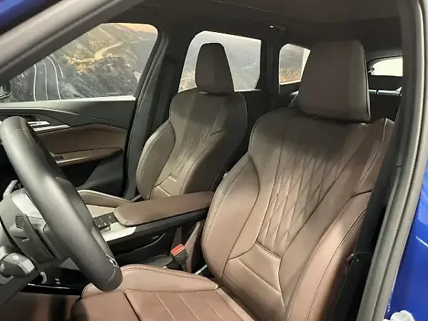 BMW IX1 - Imagem 8