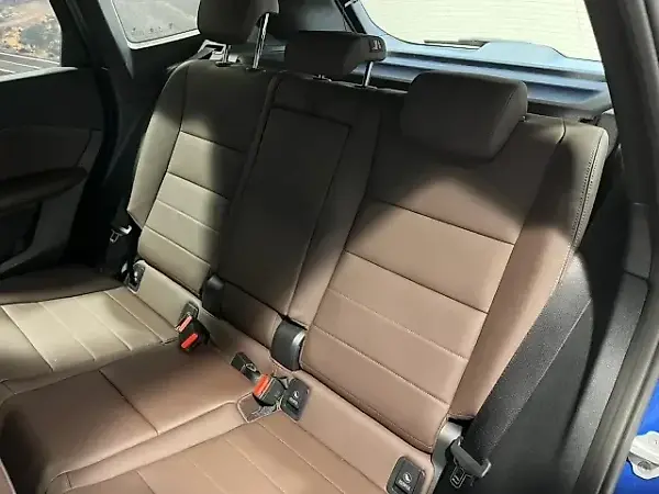 BMW IX1 - Imagem 16