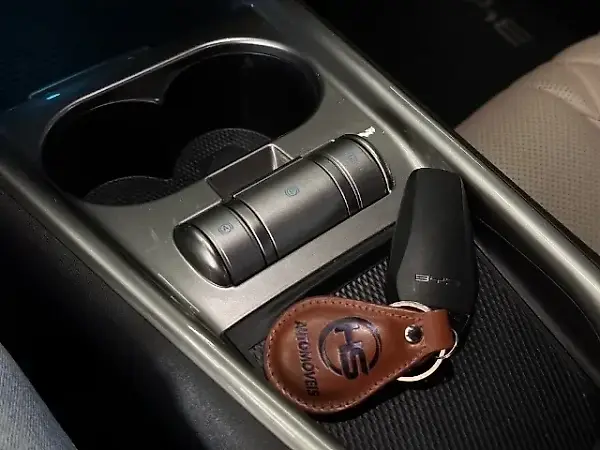 BYD Dolphin - Imagem 12