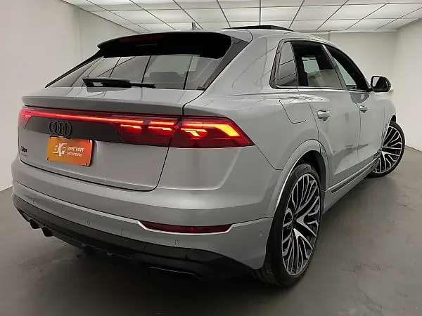 Audi Q8 E-tron - Imagem 2