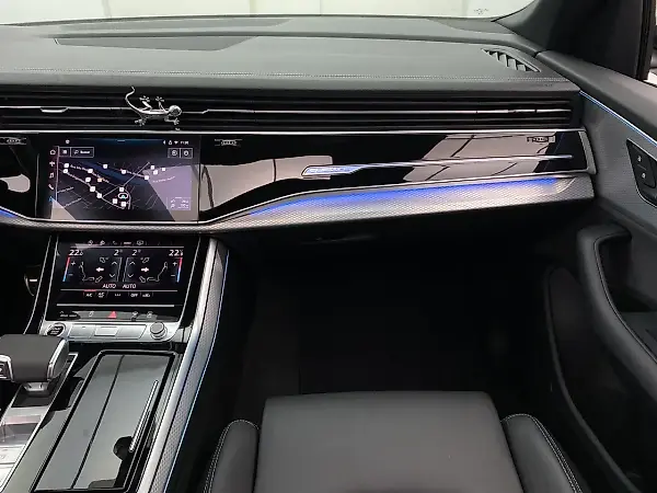 Audi Q8 E-tron - Imagem 12