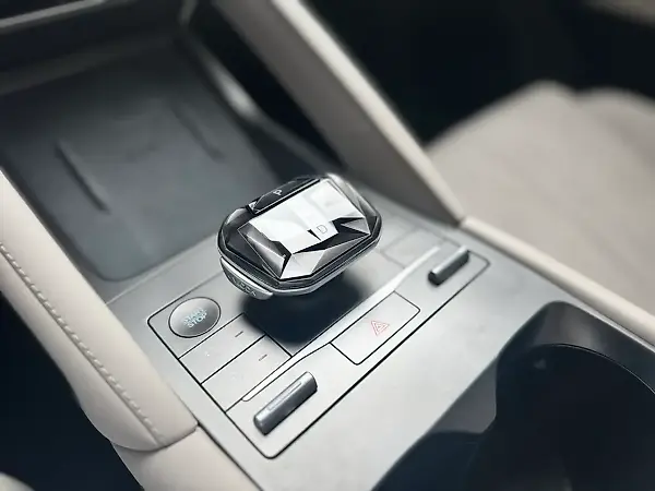 BYD Yuan Pro - Imagem 13