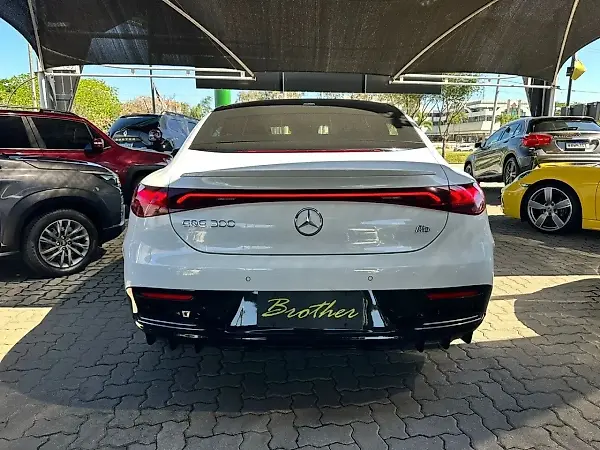 Mercedes Eqe 300 - Imagem 5
