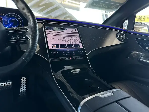 Mercedes Eqe 300 - Imagem 11