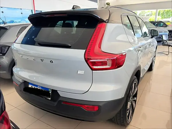 Volvo XC40 - Imagem 13