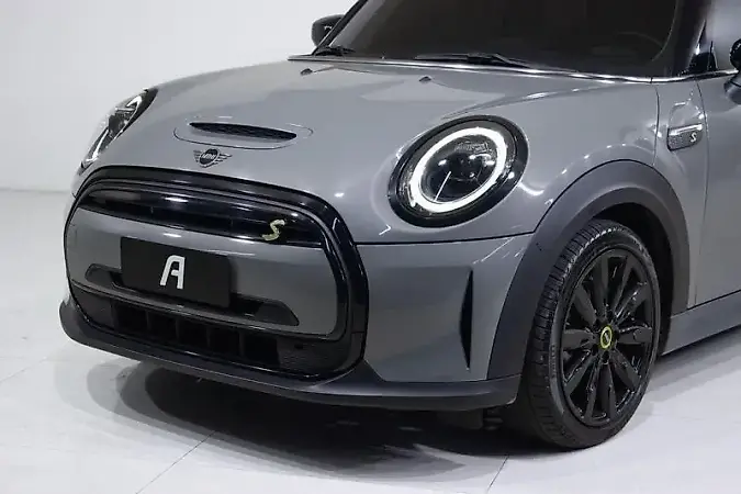 Mini Cooper SE - Imagem 2