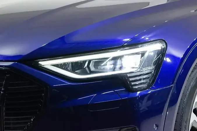 Audi E-tron - Imagem 3