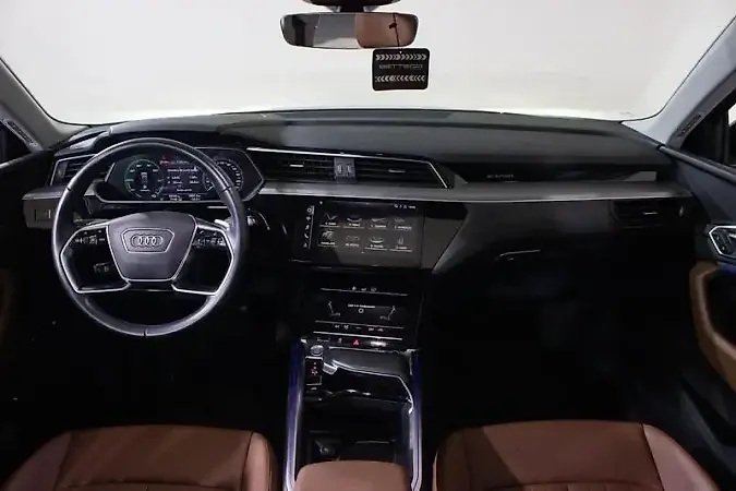 Audi E-tron - Imagem 11