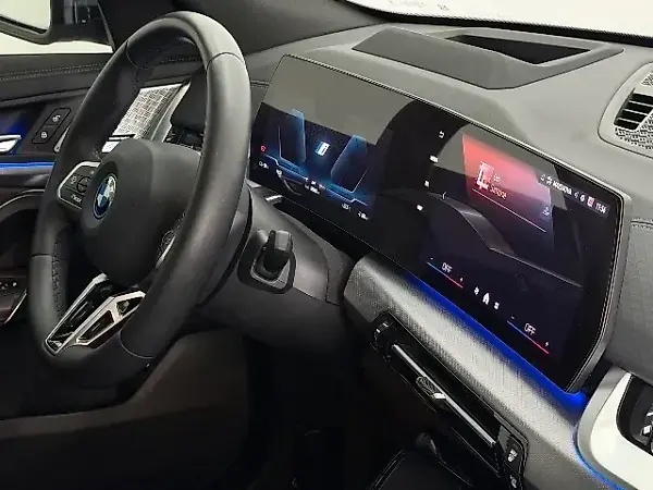 BMW IX2 - Imagem 15