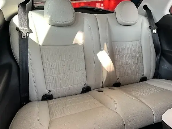 Fiat 500e - Imagem 12