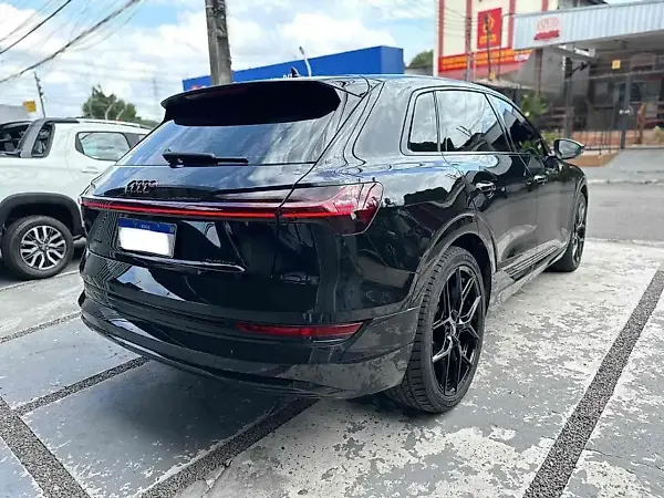 Audi E-tron - Imagem 7