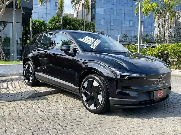 Volvo EX30 - Imagem 2