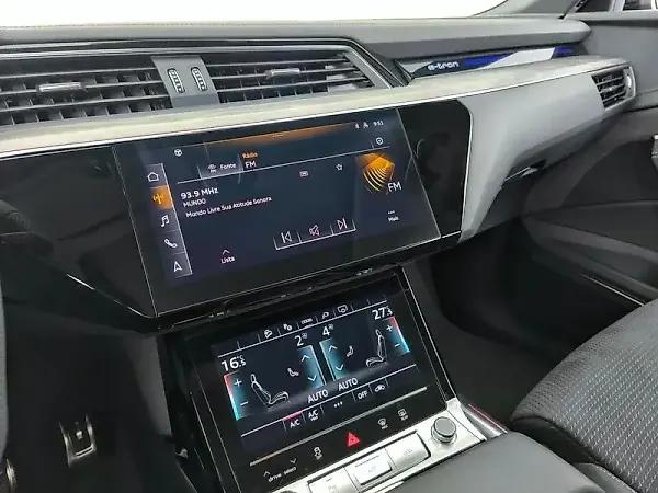 Audi Q8 E-tron - Imagem 11