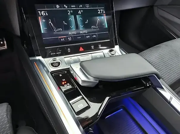 Audi Q8 E-tron - Imagem 12