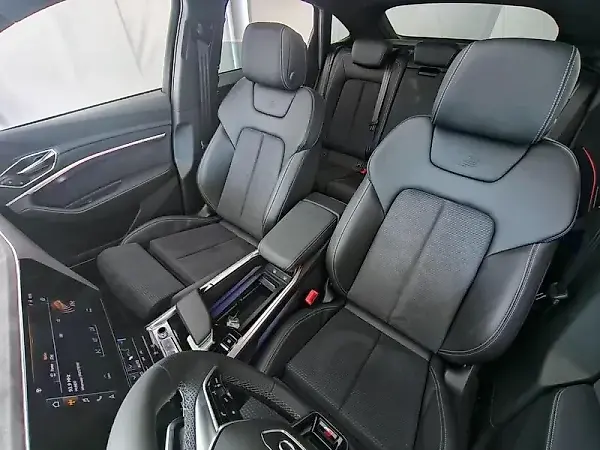 Audi Q8 E-tron - Imagem 15