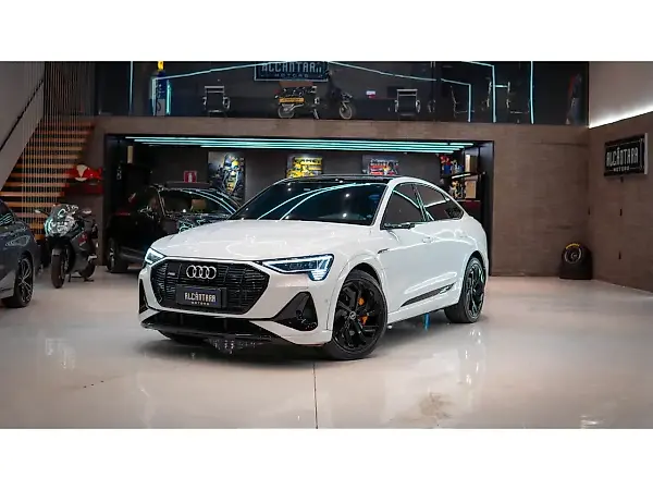 Audi E-tron S Sportback - Imagem 1