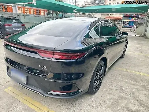 BYD Han - Imagem 3