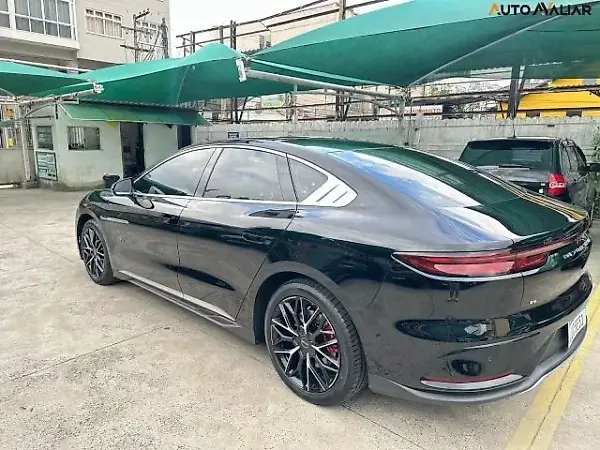 BYD Han - Imagem 6