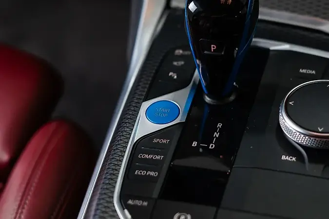BMW I4 Edrive40 - Imagem 11