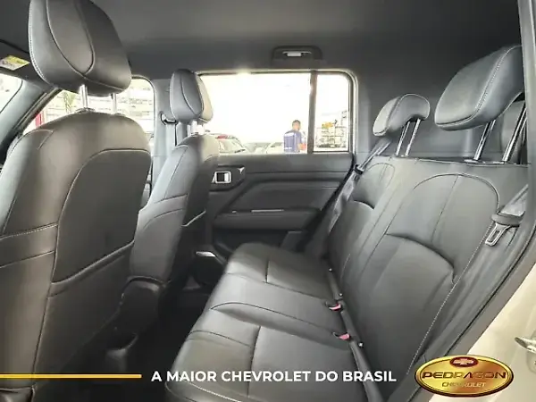 Chevrolet Spark Euv - Imagem 10