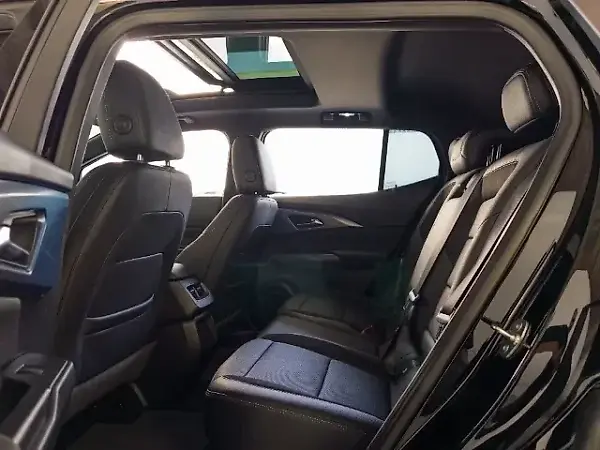 Chevrolet Equinox EV - Imagem 19