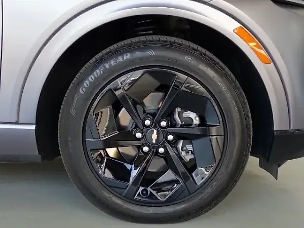 Chevrolet Equinox EV - Imagem 20