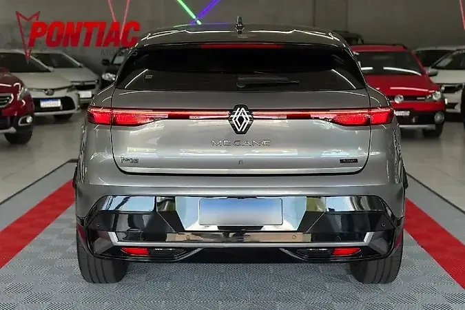 Renault Megane E-tech Electric - Imagem 10